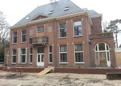 Reparatie en scheurherstel en nieuw voegwerk Herenhuis te Bilthoven